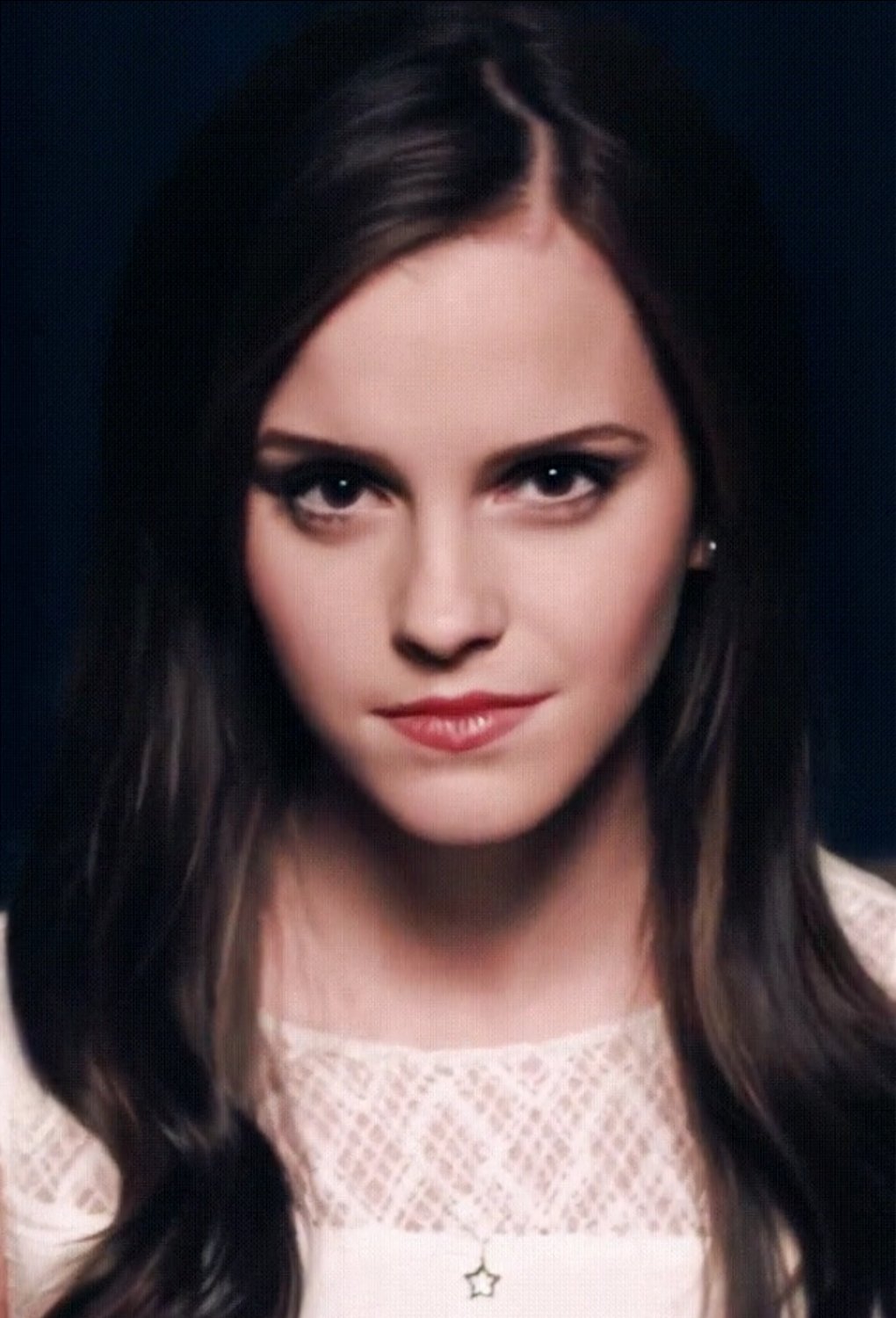 aAJowasa Emma Watson hot look and face 03.jpg